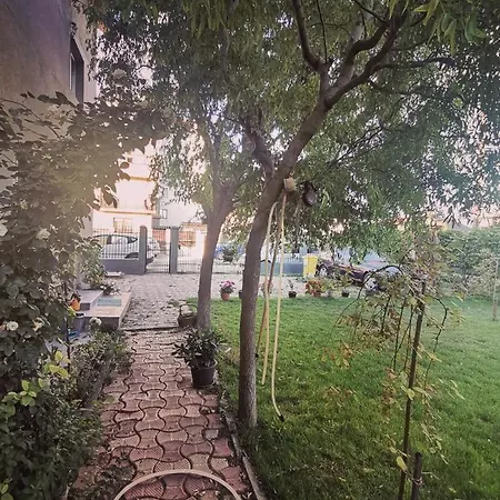 Tria Nera House- Pure Joy * Năvodari